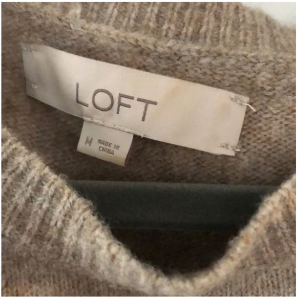 LOFT cold shoulder sweater - Picture 2 of 4